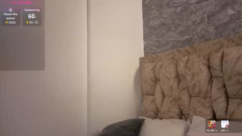 Snapshot of chloe_bluee_ chatting on June 19, 2026, 11:14 am chloe_bluee_ online show from June 19, 2026, 11:14 am