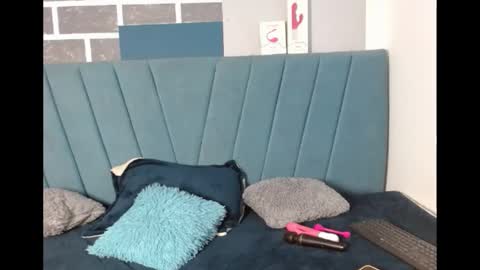 Snapshot of chloe_brownn1 chatting on March 23, 2026, 2:43 pm Abby 19 years online show from March 23, 2026, 2:43 pm