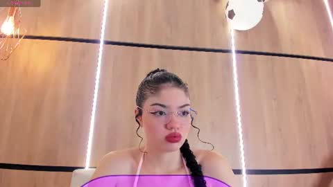 chloe online show from July 2, 2026, 12:00 pm