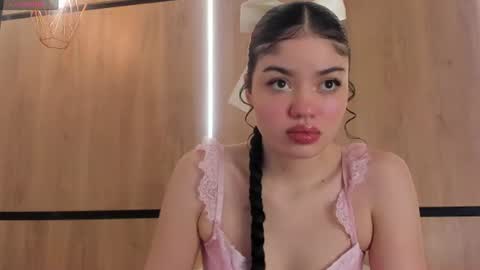 chloe online show from July 24, 2026, 11:30 am