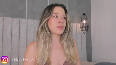 Chloe online show from January 29, 2025, 6:18 pm
