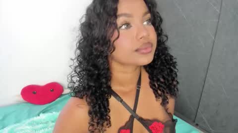 Snapshot of chloe_evans21 chatting on September 20, 2025, 10:11 pm chloe online show from September 20, 2025, 10:11 pm