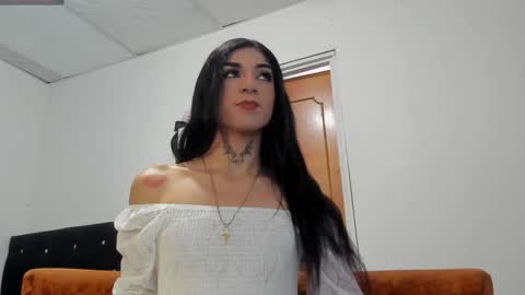 Snapshot of chloe_evanx_ chatting on January 8, 2025, 7:03 pm Chloe Evanx online show from January 8, 2025, 7:03 pm