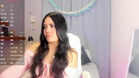 Snapshot of chloe_fischer chatting on April 15, 2026, 7:58 pm Chloe online show from April 15, 2026, 7:58 pm
