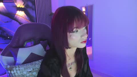 chloe_jacksonn online show from April 13, 2026, 10:26 pm