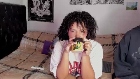 Snapshot of chloe_kisses chatting on September 12, 2025, 10:26 am chloe_kisses online show from September 12, 2025, 10:26 am