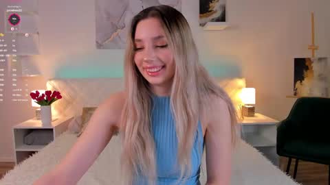 Chloe Lov GTM2 Mon Tue Thu Sat Sun 0400am - 1030m online show from March 3, 2025, 11:03 pm