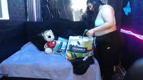 Snapshot of chloe_smith5 chatting on June 1, 2026, 1:13 pm chloe_smith5 online show from June 1, 2026, 1:13 pm