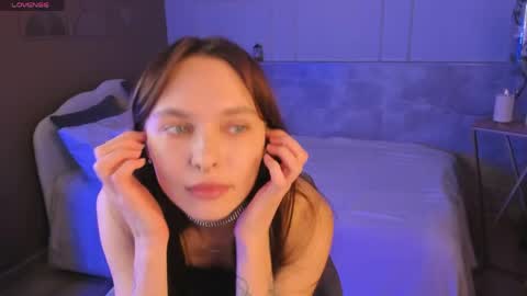 Snapshot of chloe_sunny chatting on March 31, 2026, 6:25 am Chloe online show from March 31, 2026, 6:25 am