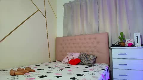 Lulu  online show from April 29, 2026, 9:32 pm