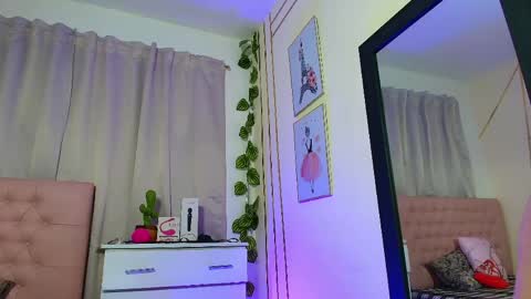 Snapshot of chloe_swarts chatting on May 19, 2026, 11:11 pm Lulu online show from May 19, 2026, 11:11 pm