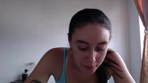 Snapshot of chloe_vahos chatting on March 28, 2026, 6:07 pm Chloe online show from March 28, 2026, 6:07 pm