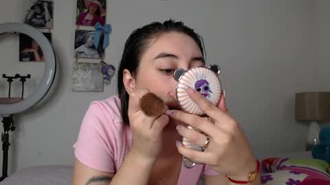 Snapshot of chloe_vahos chatting on March 29, 2026, 9:59 pm Chloe online show from March 29, 2026, 9:59 pm