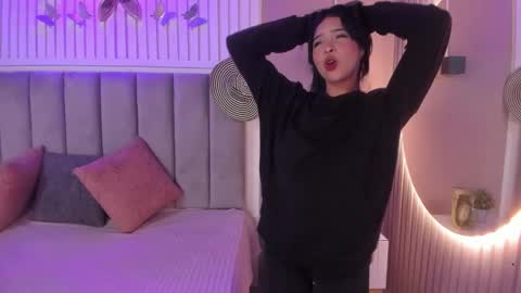 Snapshot of chloe_watson_ chatting on September 21, 2025, 3:30 am   online show from September 21, 2025, 3:30 am