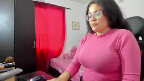 CHLOE CUTE online show from March 6, 2025, 10:04 pm