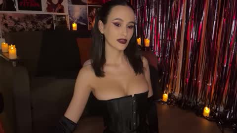 Snapshot of chloechain chatting on October 25, 2025, 10:48 pm chloe online show from October 25, 2025, 10:48 pm