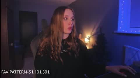 chloegins online show from December 16, 2024, 2:47 am