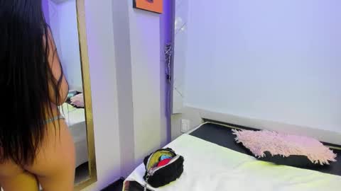 Snapshot of chloemartini_ chatting on March 27, 2026, 3:01 am ChloeSignup For Free Join my Fan Club online show from March 27, 2026, 3:01 am