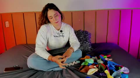 chloemonet_ online show from June 2, 2026, 9:39 pm