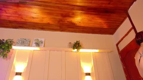 Chloe rosse online show from December 23, 2025, 1:25 am