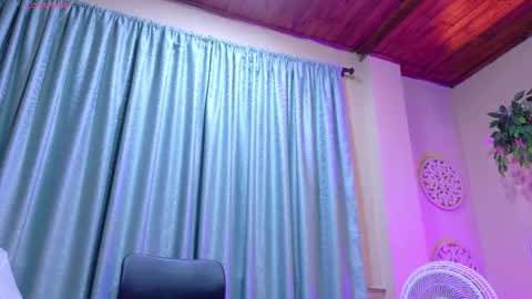 Chloe rosse online show from March 21, 2026, 7:17 pm