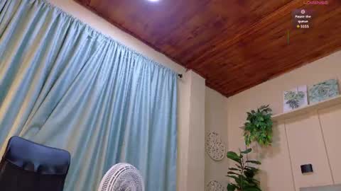 Chloe rosse online show from June 24, 2026, 1:15 am