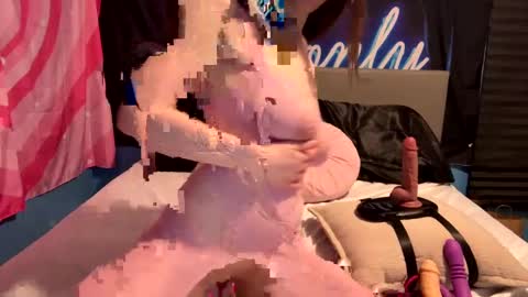 Snapshot of chloesbigboobs chatting on January 4, 2025, 5:05 am Chloes Big Boobs online show from January 4, 2025, 5:05 am