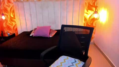 Snapshot of chloesmith9 chatting on June 13, 2026, 7:01 pm Chloe online show from June 13, 2026, 7:01 pm