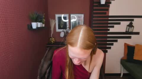 Snapshot of chloevalentinee chatting on December 2, 2025, 2:23 pm Chloe online show from December 2, 2025, 2:23 pm