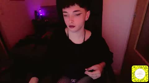 Snapshot of chloevenommm chatting on January 18, 2026, 9:13 am chloevenommm online show from January 18, 2026, 9:13 am