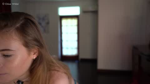 Chloe  online show from February 4, 2026, 6:36 pm