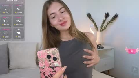 Snapshot of chloi_hes chatting on September 23, 2025, 8:50 am chloi_hes online show from September 23, 2025, 8:50 am