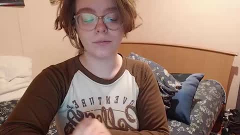 Snapshot of chmiri chatting on November 12, 2025, 12:16 pm chmiri online show from November 12, 2025, 12:16 pm