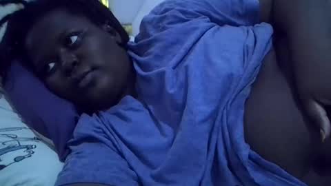 Snapshot of choclate_goddess chatting on May 20, 2026, 5:46 am Paula online show from May 20, 2026, 5:46 am