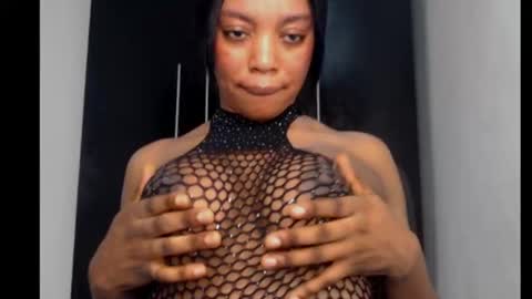 ESTHER online show from December 11, 2024, 7:03 pm