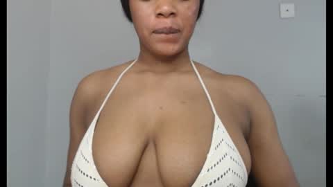 ESTHER online show from September 16, 2025, 9:43 am