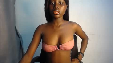 mila online show from September 16, 2025, 7:26 pm