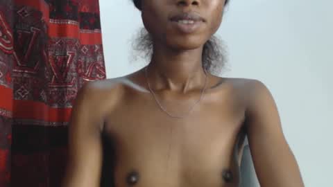 Snapshot of choco_petitqueen chatting on December 13, 2024, 8:58 pm choco_petitqueen online show from December 13, 2024, 8:58 pm