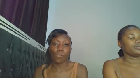 chocobear22 online show from December 20, 2025, 8:32 am