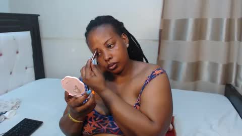 chocolatabig online show from February 8, 2026, 7:28 pm