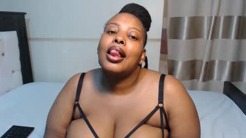 Snapshot of chocolatabig chatting on June 5, 2026, 9:09 pm chocolatabig online show from June 5, 2026, 9:09 pm