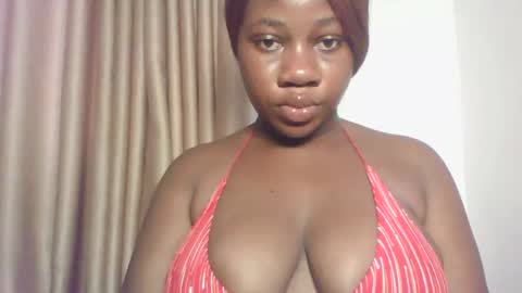Snapshot of chocolateassgirl61 chatting on November 4, 2025, 11:31 am chocolateassgirl61 online show from November 4, 2025, 11:31 am