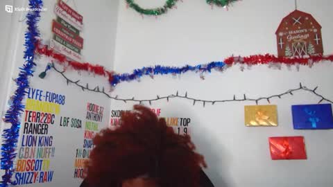 Melina online show from December 9, 2024, 6:01 am