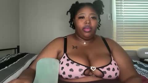 Snapshot of chocolatebunnyxx69 chatting on April 22, 2026, 6:20 pm Melina online show from April 22, 2026, 6:20 pm