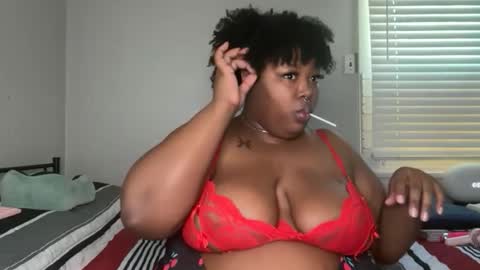 Snapshot of chocolatebunnyxx69 chatting on April 28, 2026, 10:59 pm Melina online show from April 28, 2026, 10:59 pm