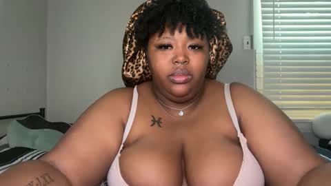 Snapshot of chocolatebunnyxx69 chatting on April 30, 2026, 9:30 pm Melina online show from April 30, 2026, 9:30 pm