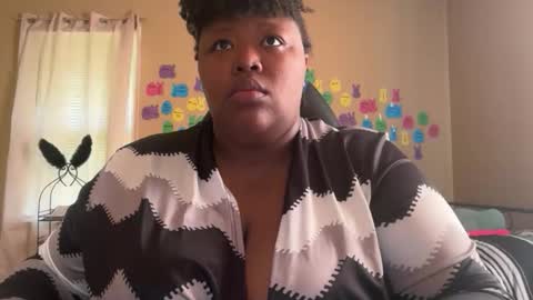 Snapshot of chocolatebunnyxx69 chatting on May 17, 2026, 2:13 pm Melina online show from May 17, 2026, 2:13 pm