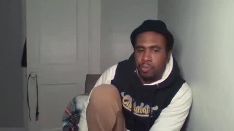 chocolatedolla online show from February 14, 2025, 10:58 pm