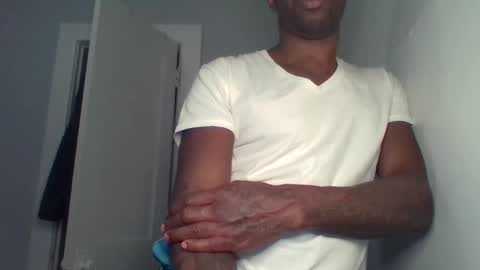 chocolatedolla online show from February 22, 2025, 11:46 pm