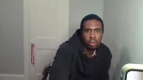 chocolatedolla online show from March 10, 2025, 3:34 am